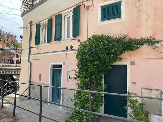 Konukevi Nicolina 4 Vernazza